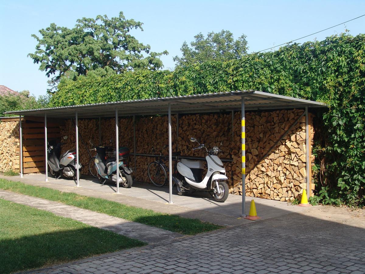 Eifert Haz Bed & Breakfast Balatongyorok Bagian luar foto